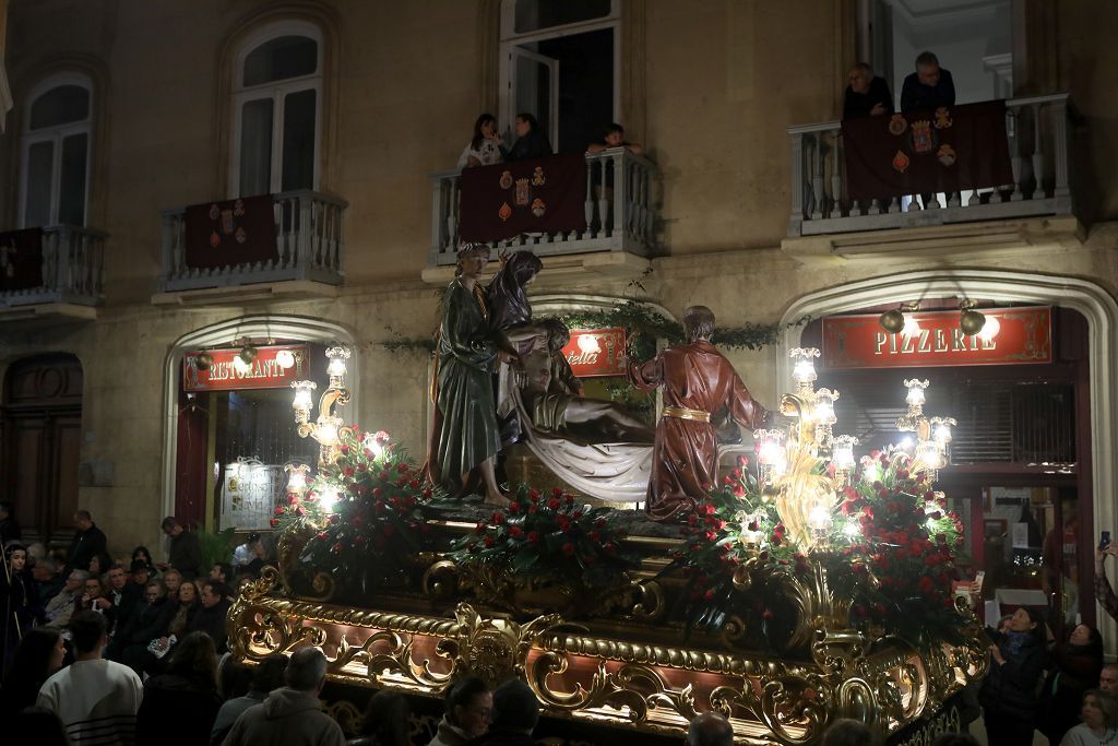Procesión del Santo Entierro este Viernes Santo en Cartagena, en imágenes