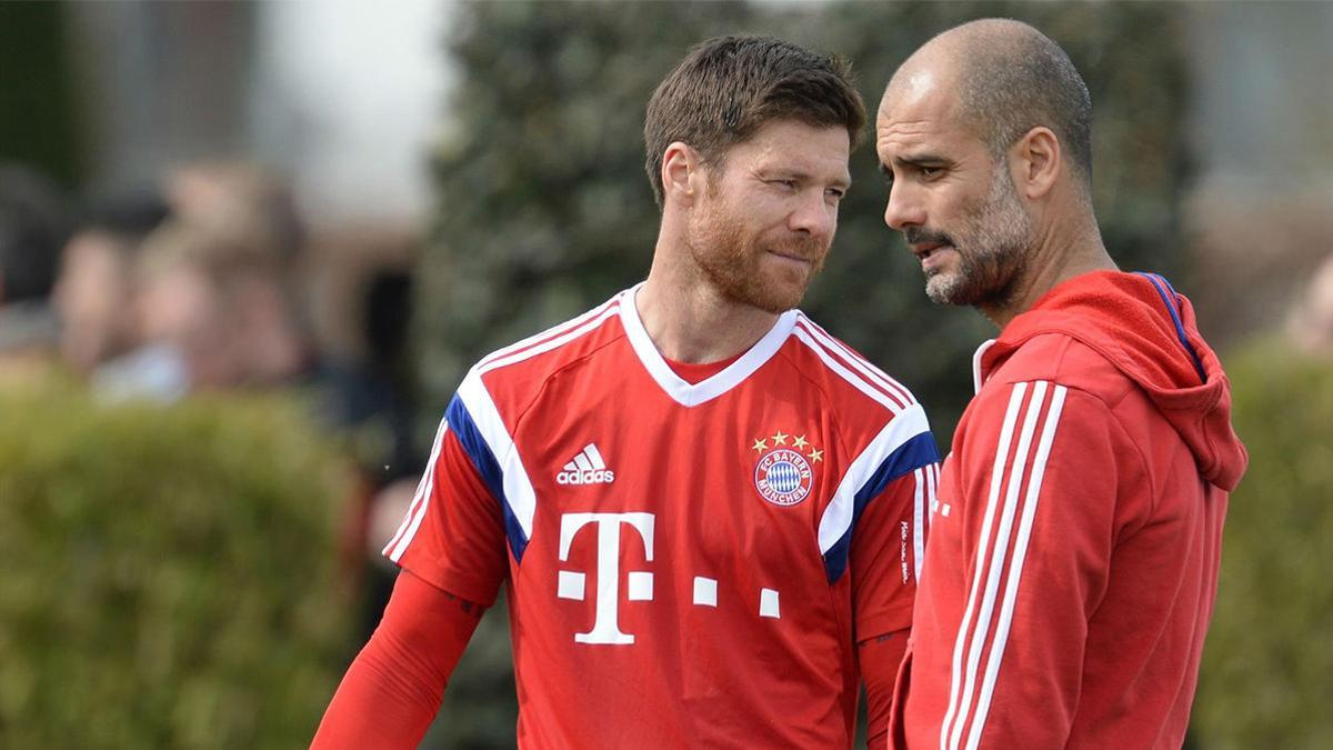 Xabi Alonso llama "visionario" a Guardiola