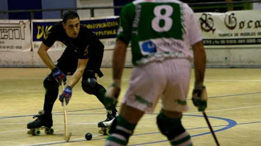 Un lance del partido entre el Vigo Mundial 2009 y el Cerdanyola, en Bouzas