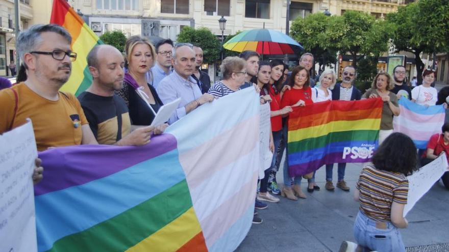 Concentración &#039;LGTBIfobia&#039;  en Las Tendillas