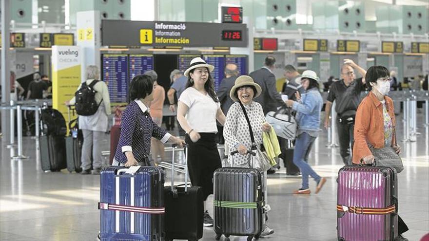 España recibe 66 millones de turistas hasta septiembre, un 10,1% más