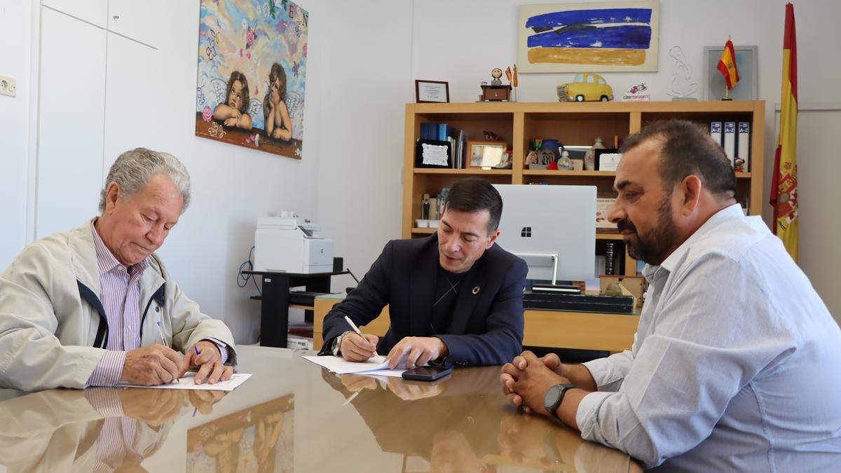 Convenio con el club de gimnasia rítimica l'Almara.