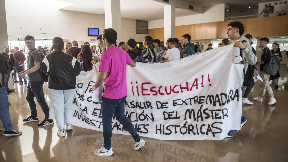 Queja de los alumnos.