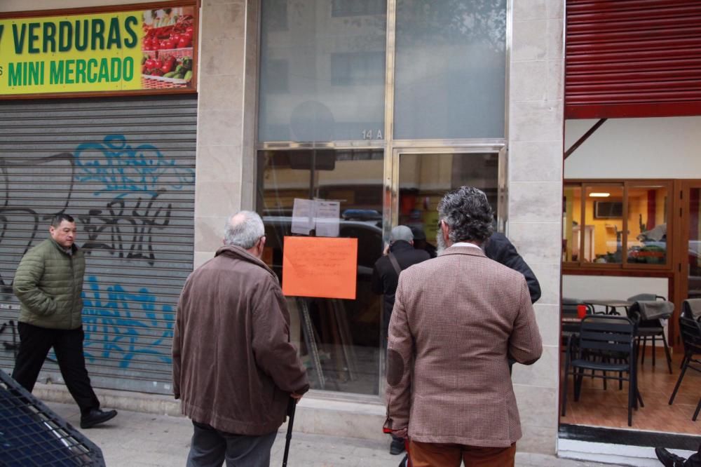 Aplazan el desahucio de un hombre de 78 años tras la intervención municipal