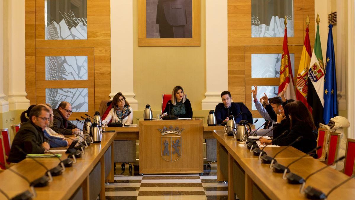 Imagen de una reunión del consejo del Imas.