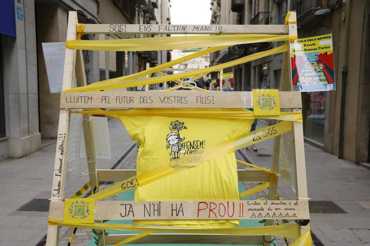 Les escoles públiques porten la protesta a Temps de Flors