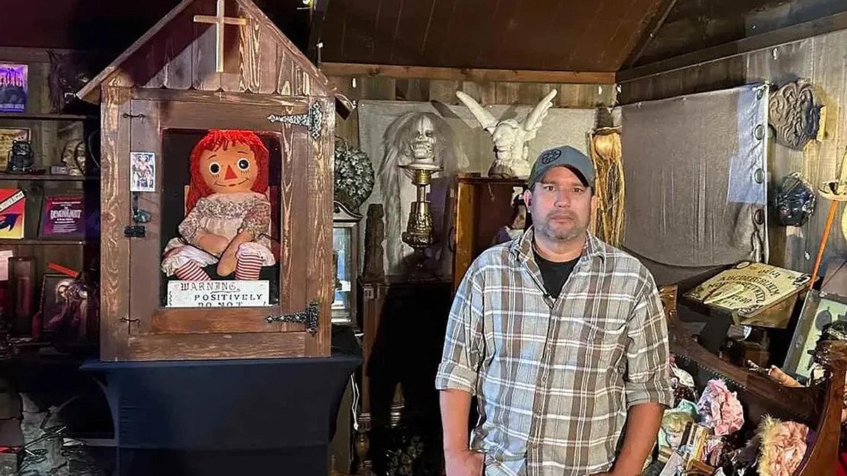 DAN RIVERA | Muere Dan Rivera, el custodio de la muñeca Anabelle: causas desconocidas