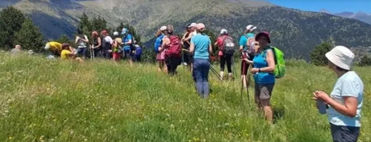 Excursionistes en la primera edició de la Volta