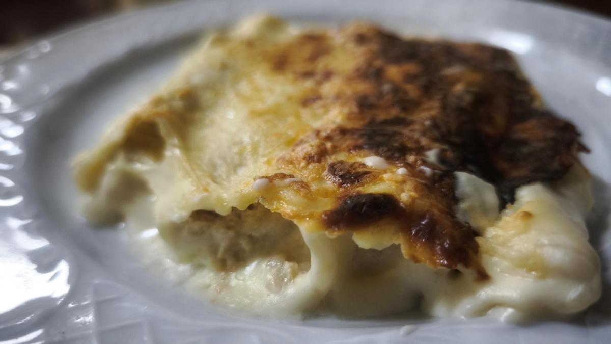Los canelones gratinados del menú del día de Bar Arcoiris.