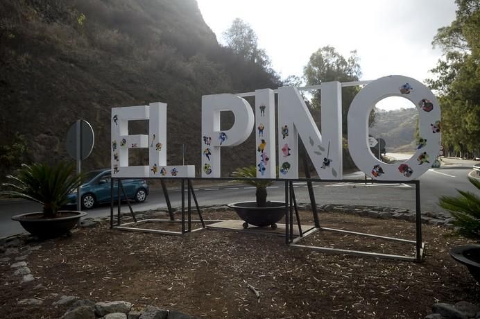 LA VIRGEN DEL PINO SIN SU MANTO. TEROR SE ...