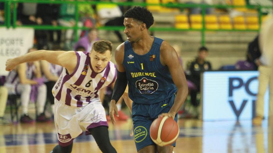 Justin Turner causará baja en las rotaciones del Club Ourense Baloncesto. |  // IÑAKI OSORIO