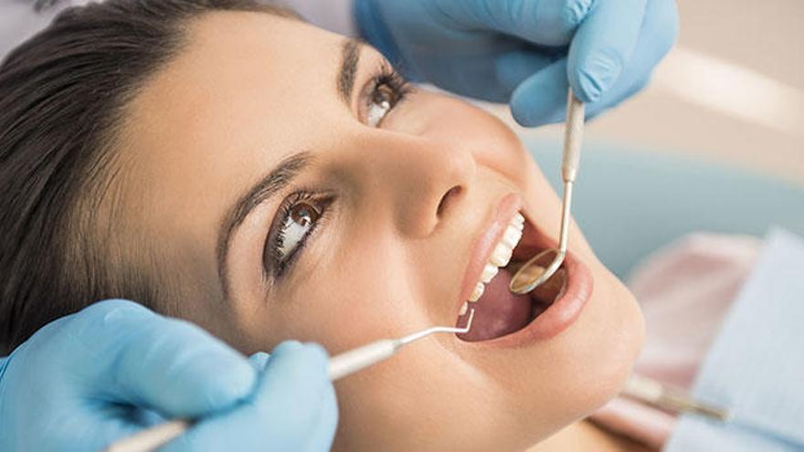 20 falsos mitos sobre salud dental ¡Descúbrelos!