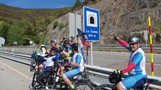 DisCamino corona Galicia en su cuarta etapa del Camino de Santiago: "Tres puertos para tres monstruos"