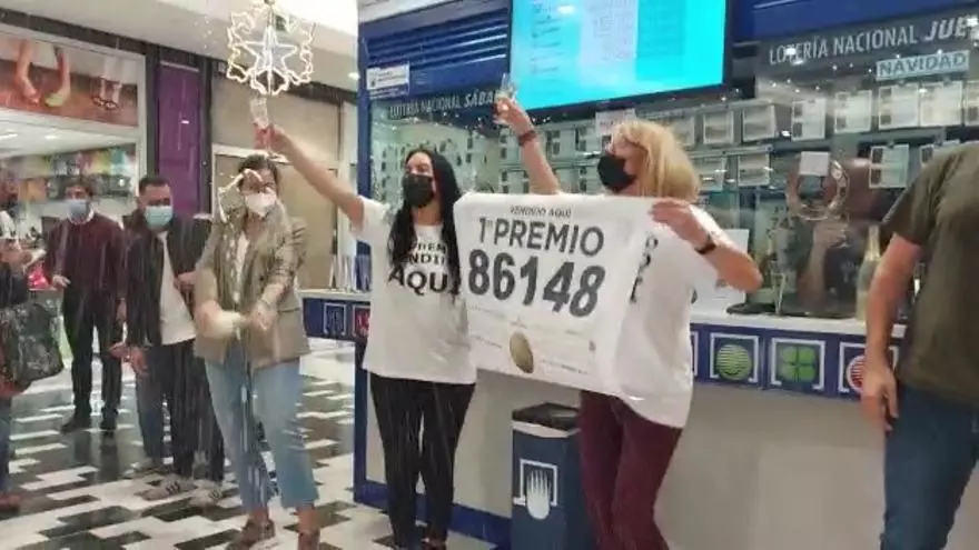 El Gordo 86148, vendido aquí, en el CC El Mirador de Las Palmas de Gran Canaria