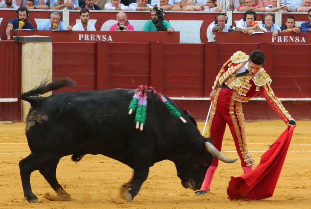 Castella y Talavante dan brillo a la tarde en Málaga