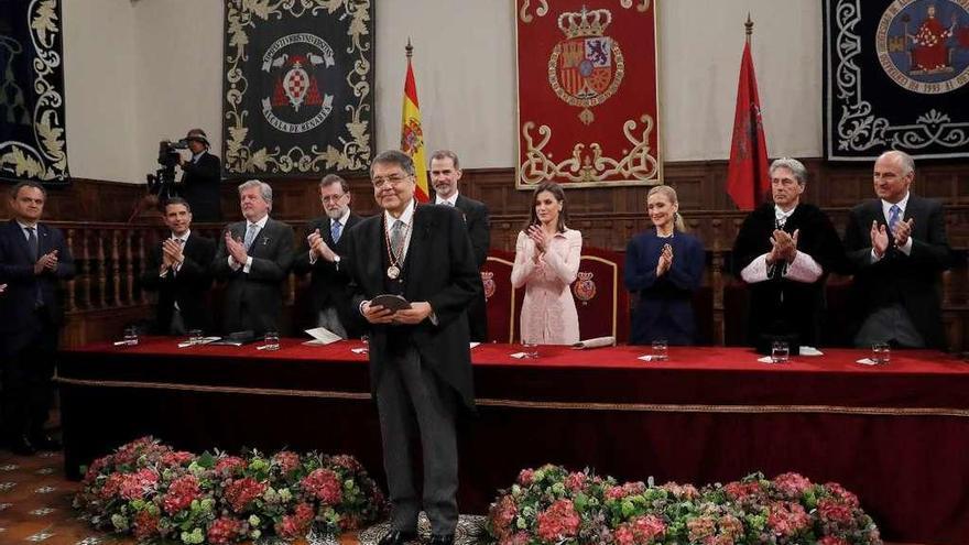 El escritor Sergio Ramírez, ayer, tras recibir el Premio Cervantes.