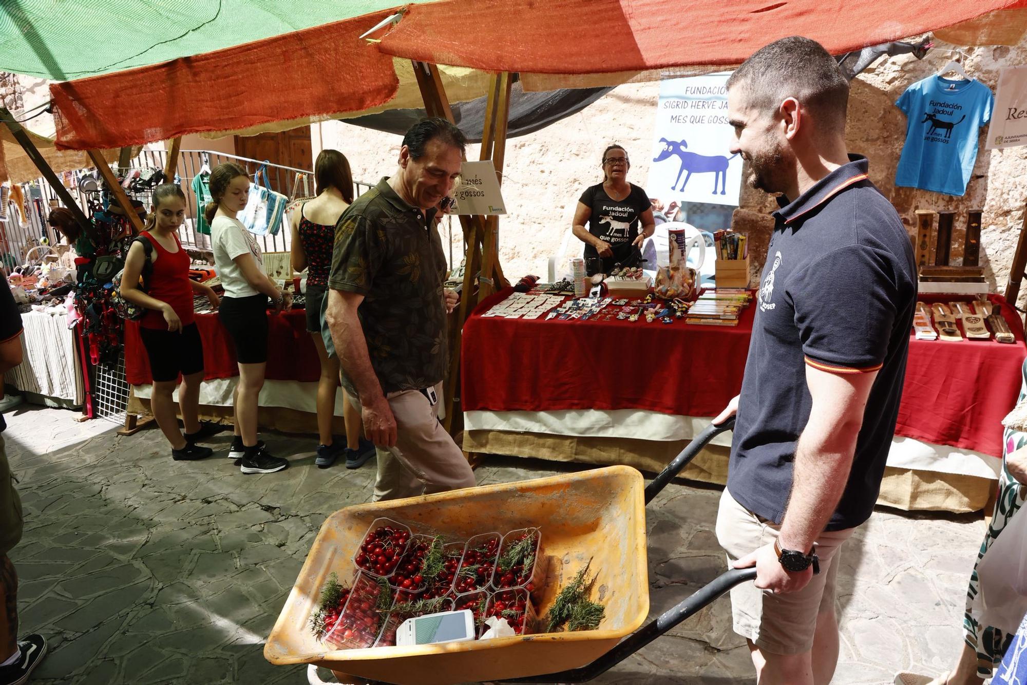 La Feria de la Calderona y el Día de la Cereza, en imágenes