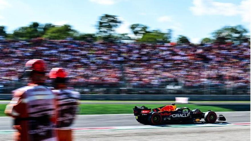 Verstappen guanya a Itàlia en una cursa que ha acabat sota Safety Car