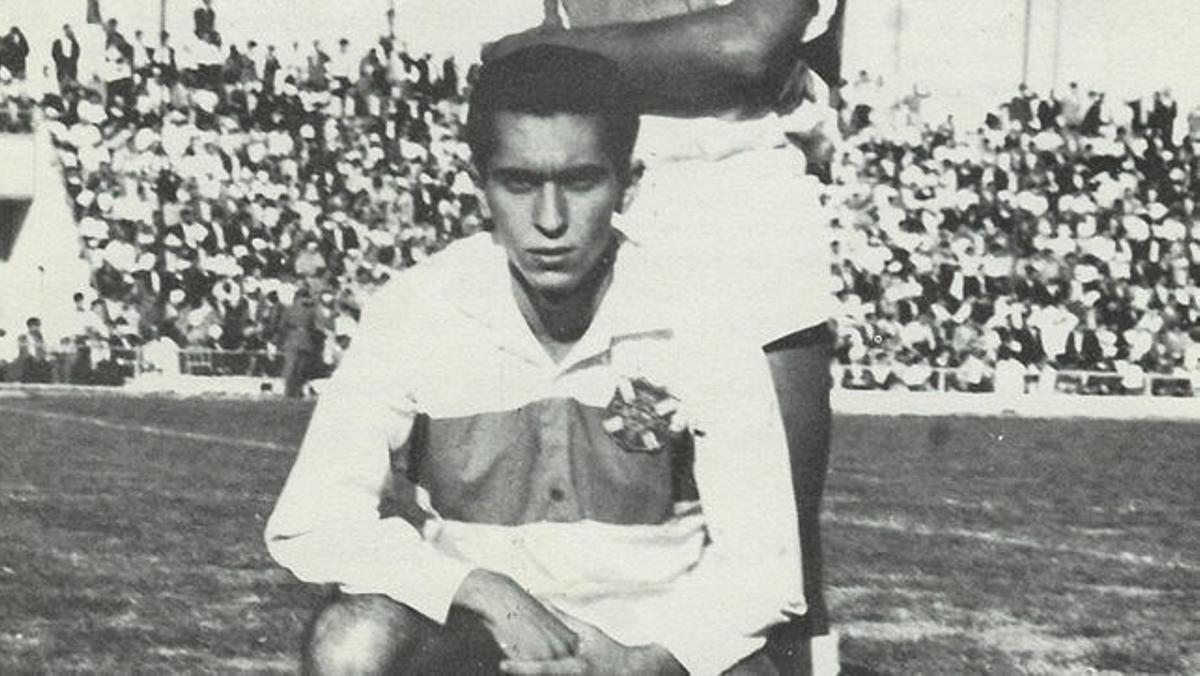 Santos, con la camiseta del Tenerife.