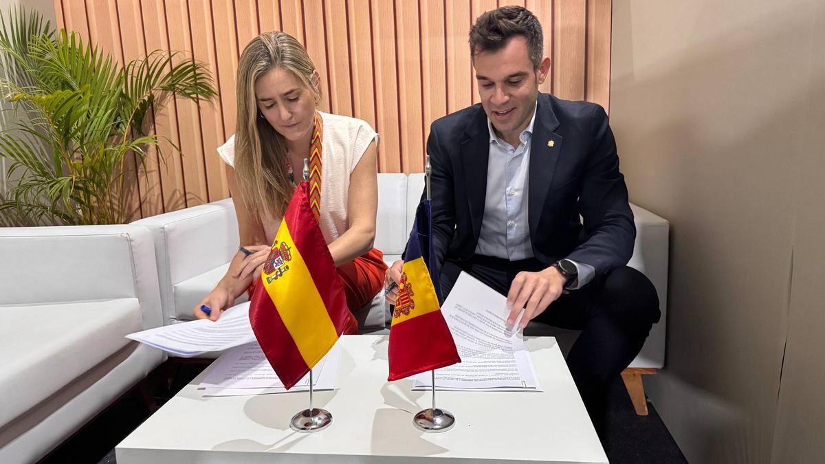 La signatura de l'acord