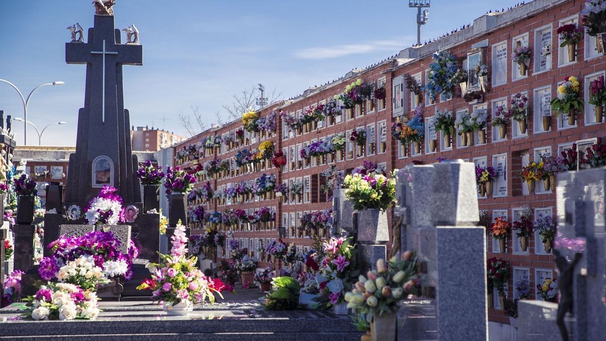 Imagen de archivo de un cementerio