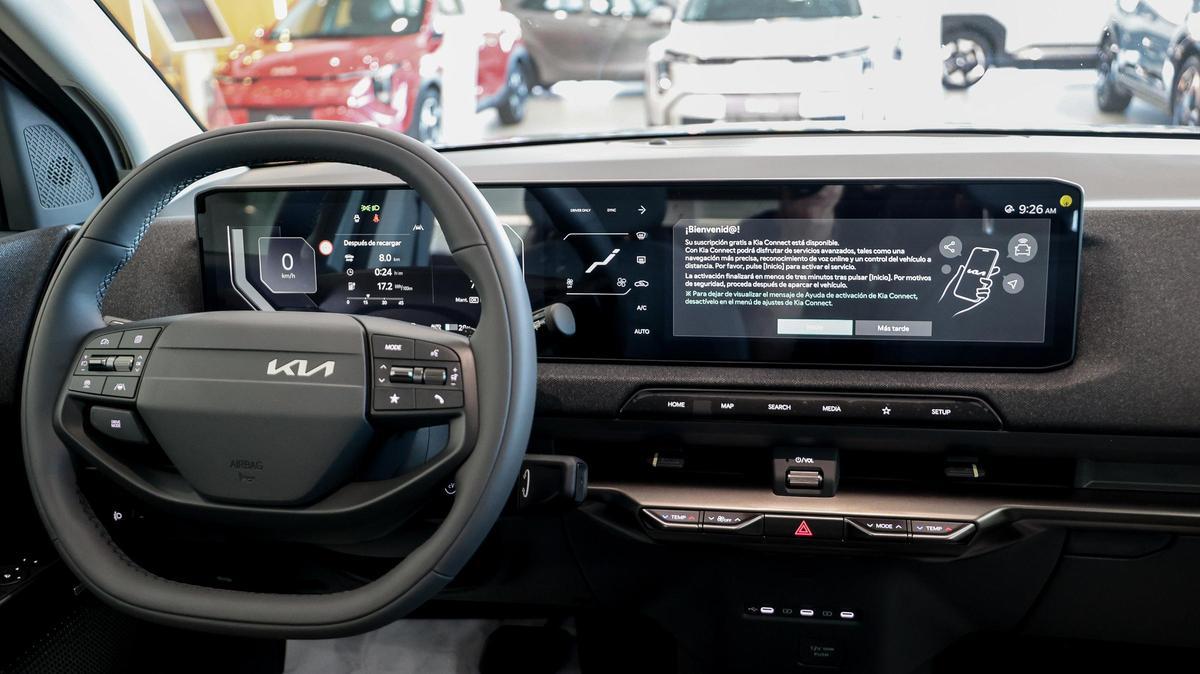 Uno de los aspectos más innovadores es la incorporación del planificador de rutas EV, un sistema inteligente que está conectado con la aplicación Kia Charge