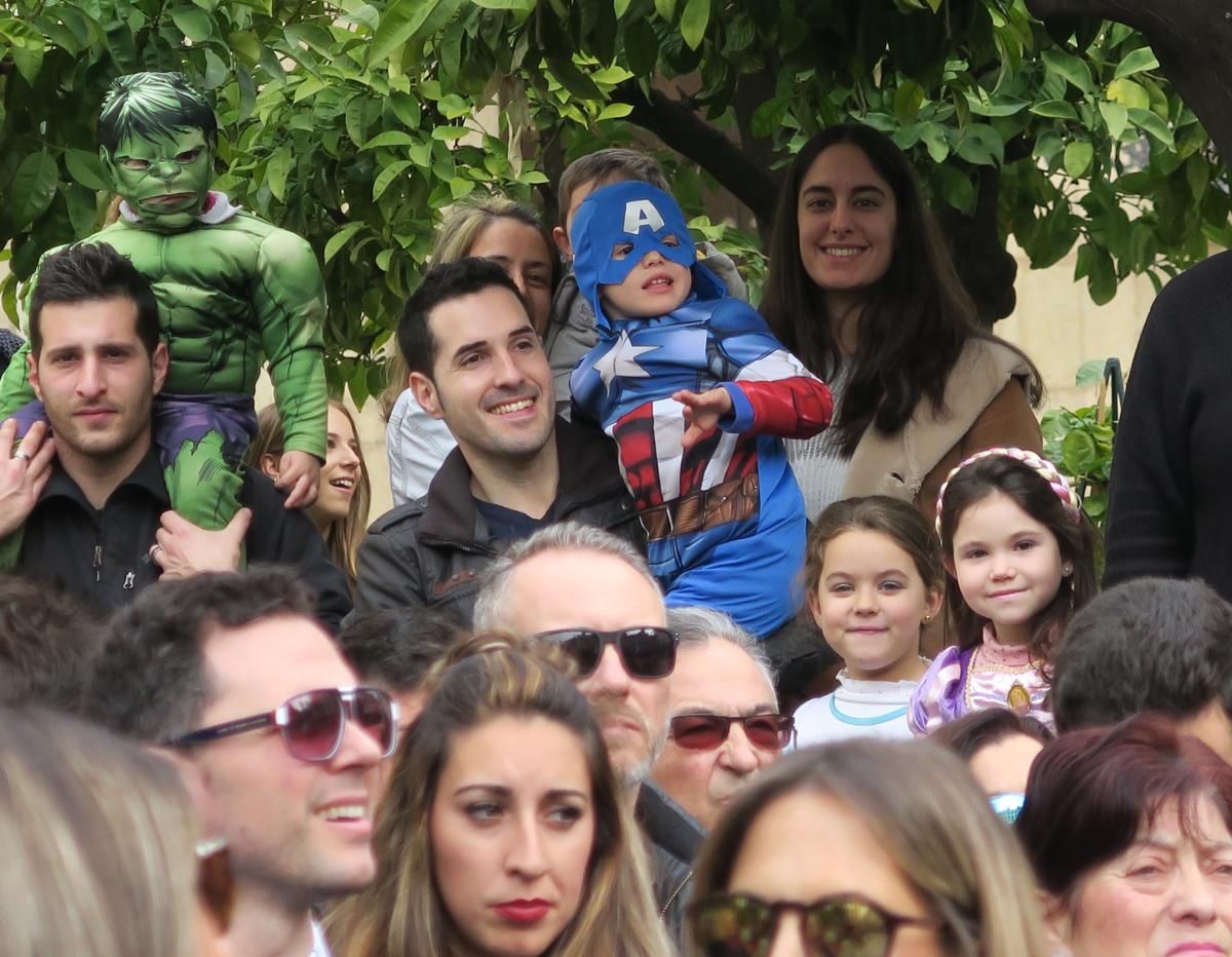 El gran desfile del Carnaval de Córdoba, en imágenes