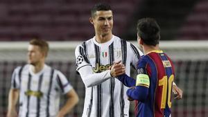 Soccer Football - Champions League - Group G - FC Barcelona v Juventus - Camp Nou  Barcelona  Spain - December 8  2020 Juventus  Cristiano Ronaldo with FC Barcelona s Lionel Messi before the match REUTERS Albert Gea