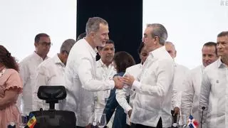 Felipe VI se reúne con Luis Abinader en Santo Domingo en vísperas de investidura presidencial