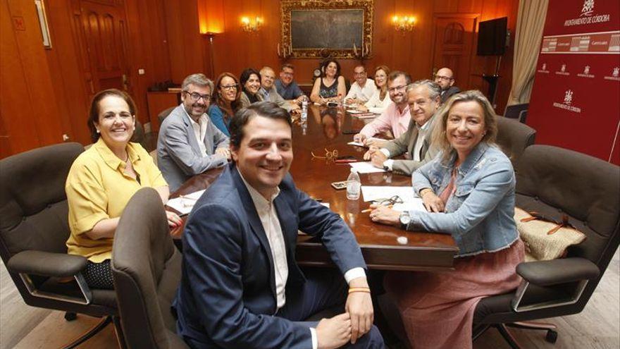 Alcalde y concejales, tras la formación del equipo de gobierno en junio del 2019.