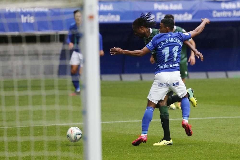 El partido del Oviedo, en imágenes