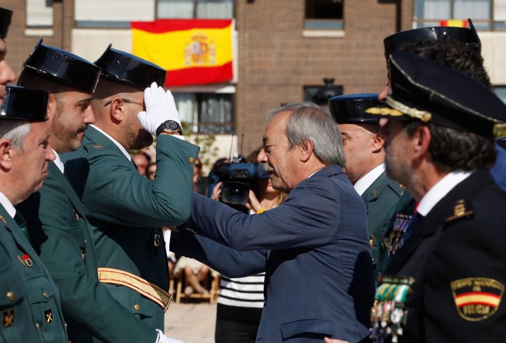 Acto del Día de la Hispanidad en el cuartel de El Rubín, en Oviedo