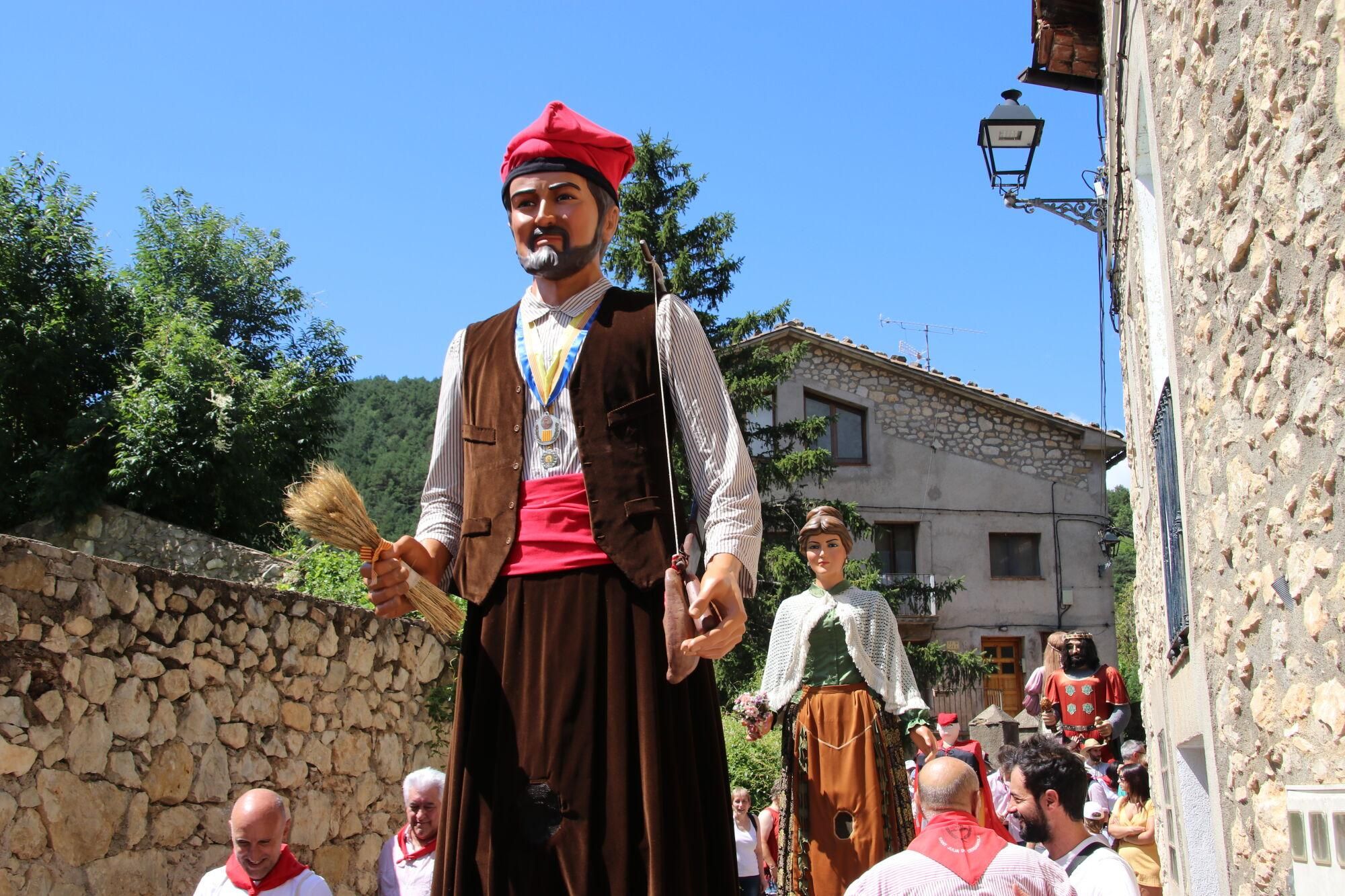 Imatges de la XVI trobada gegantera de Sant Julià de Cerdanyola 