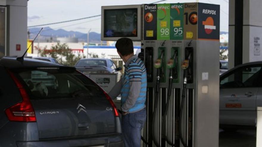 La gasolina vuelve a marcar un máximo histórico