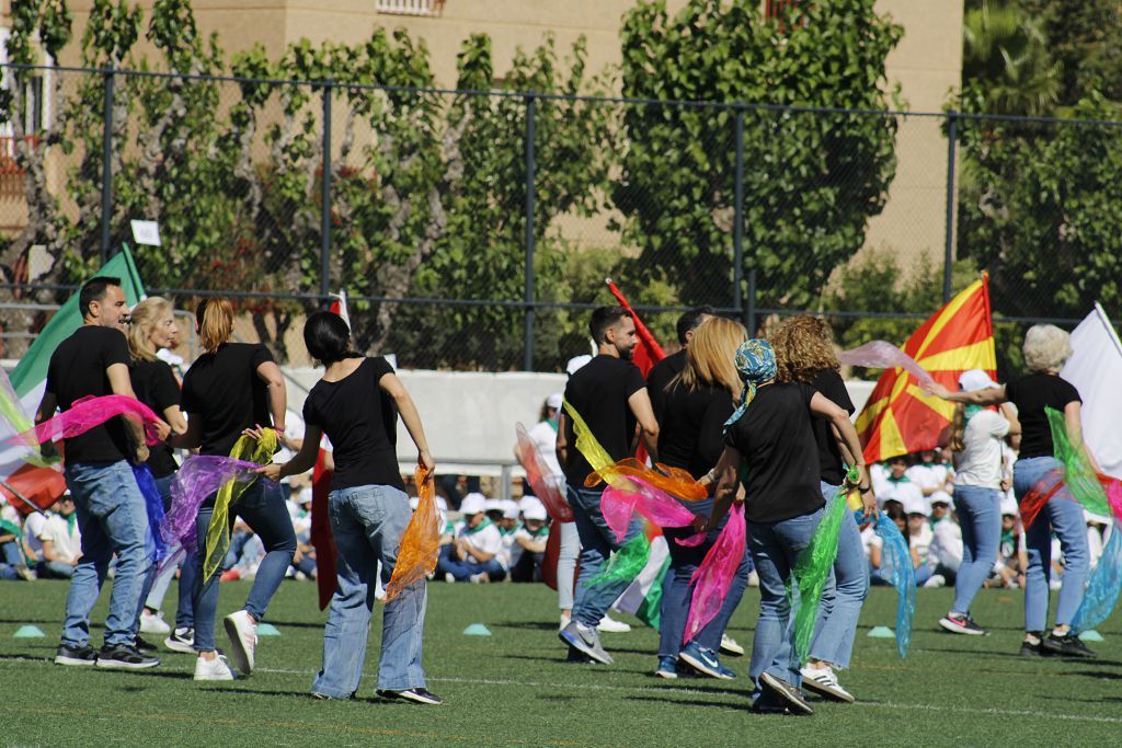 Más de 2000 jóvenes participan en el encuentro regional de Danzas del Mundo 'Mi plan es bailar'