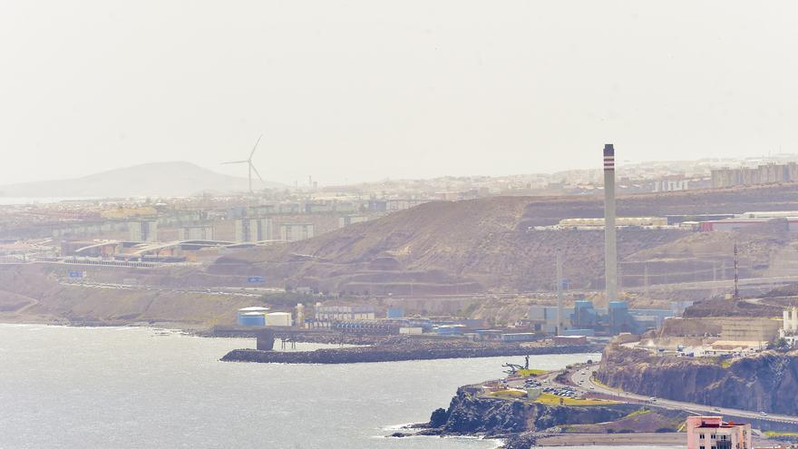 Las temperaturas inician un descenso tras máximas de 33 grados el fin de semana