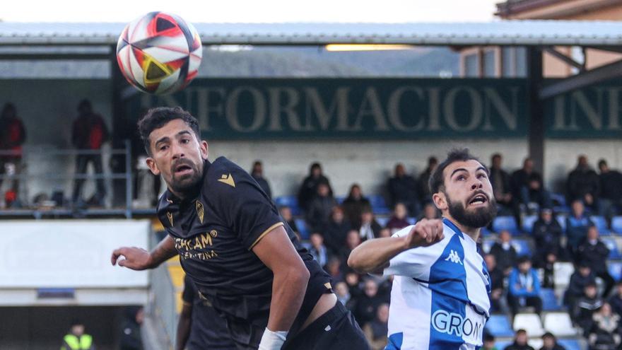 La crónica | El Alcoyano frena al Castellón en El Collao (2-0)