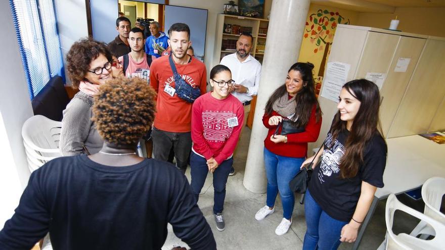 Convivencia entre jóvenes de los centros de acogida en el Día de la personas sin hogar