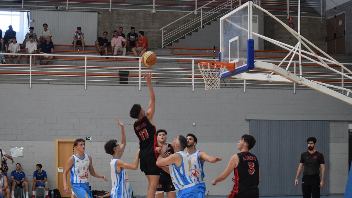 Partido de baloncesto disputado en Lorca.