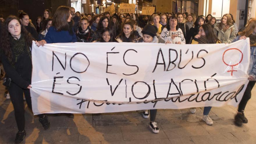 La fiscal es basa en la Manada de Pamplona per recórrer la sentència de la violació a Manresa