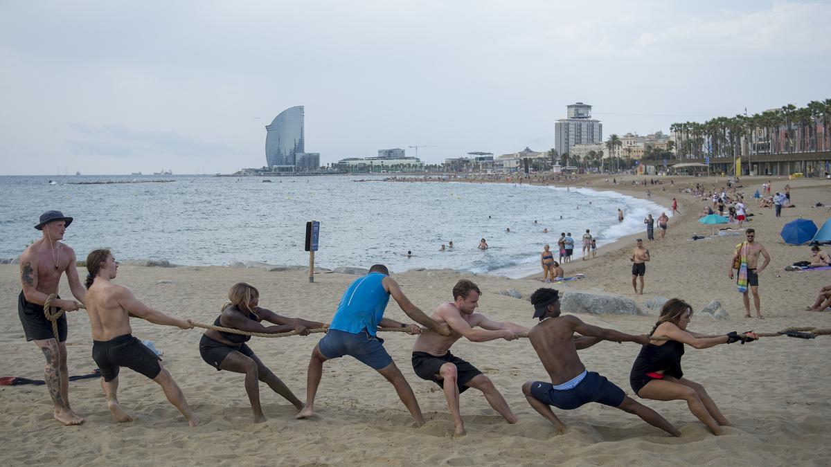 'Drillertraining', nuevo entrenamiento en la Barceloneta con juegos infantiles