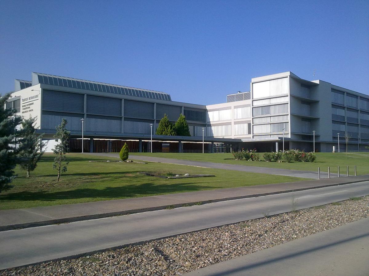 Escuela de Ingenierías y Arquitectura de la Universidad de Zaragoza
