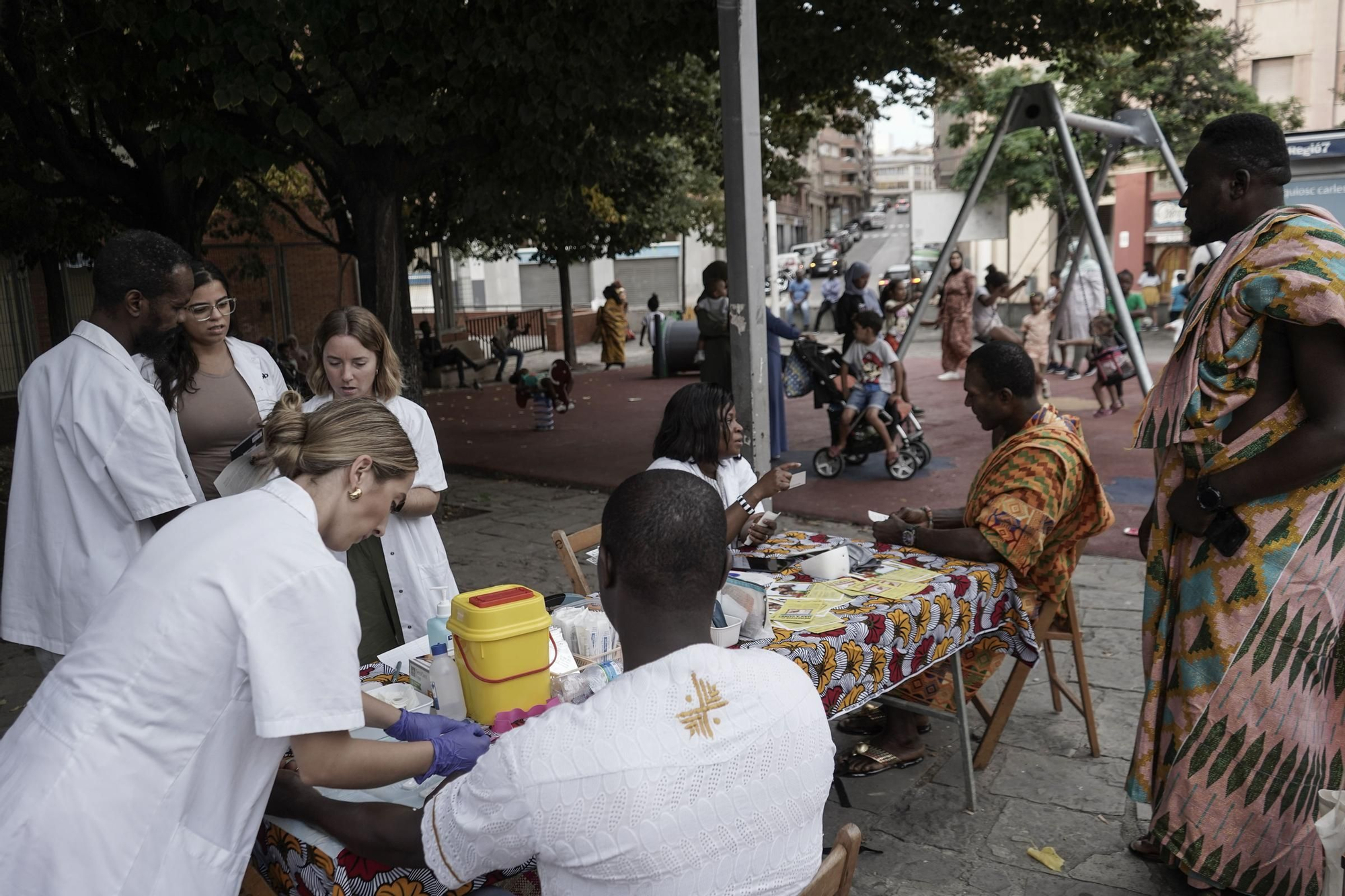 Totes les imatges de la festa solidària de la comunitat de Ghana