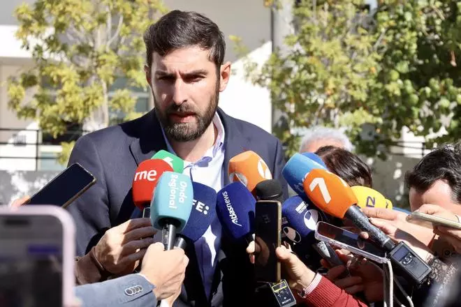 Antelo: "El PSOE no debe entrar en el Ayuntamiento de Cartagena"