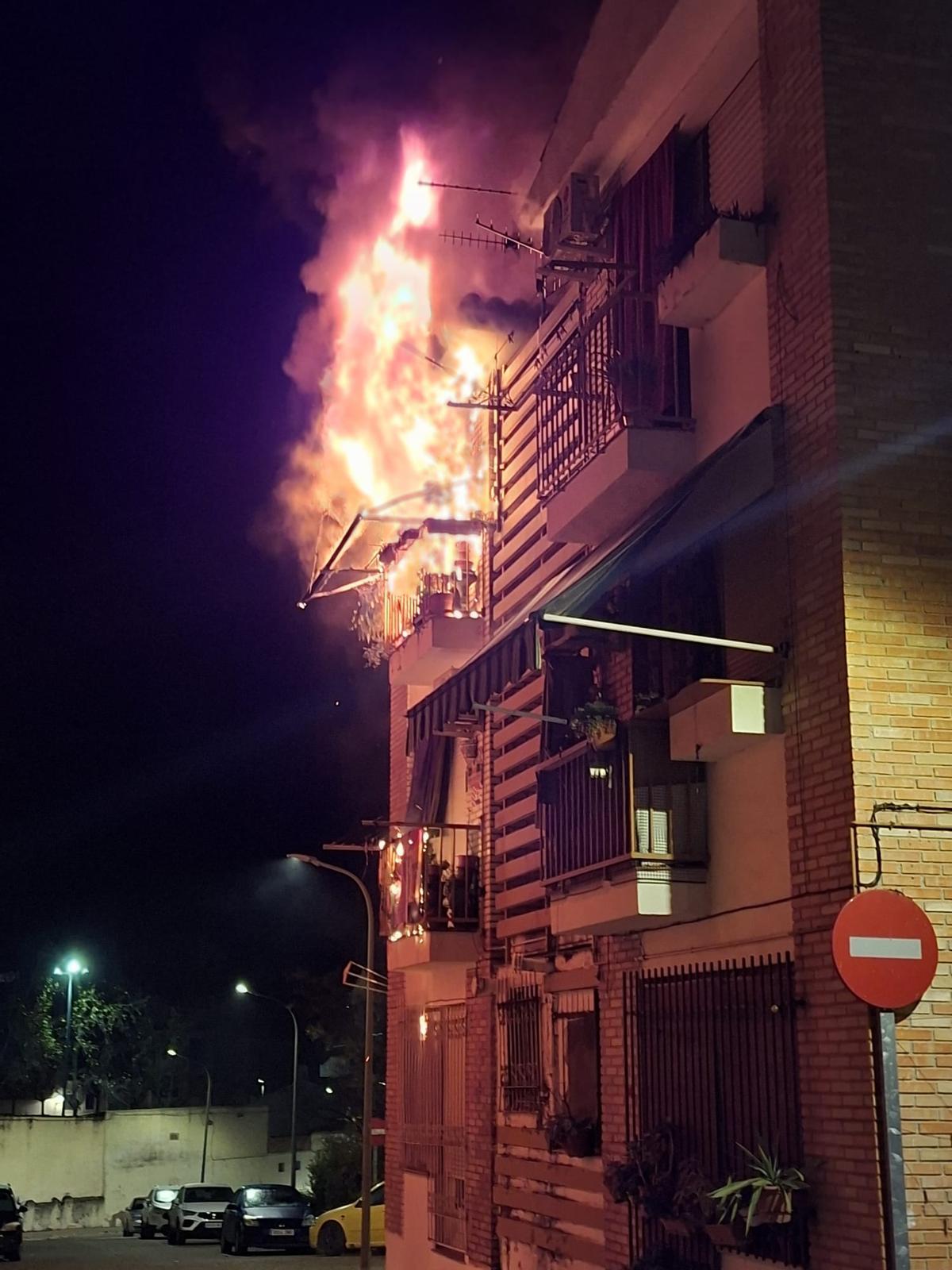 Incendio en una vivienda en Cabra.