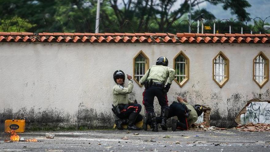 Tres muertos en escenarios de protestas en el centro de Venezuela