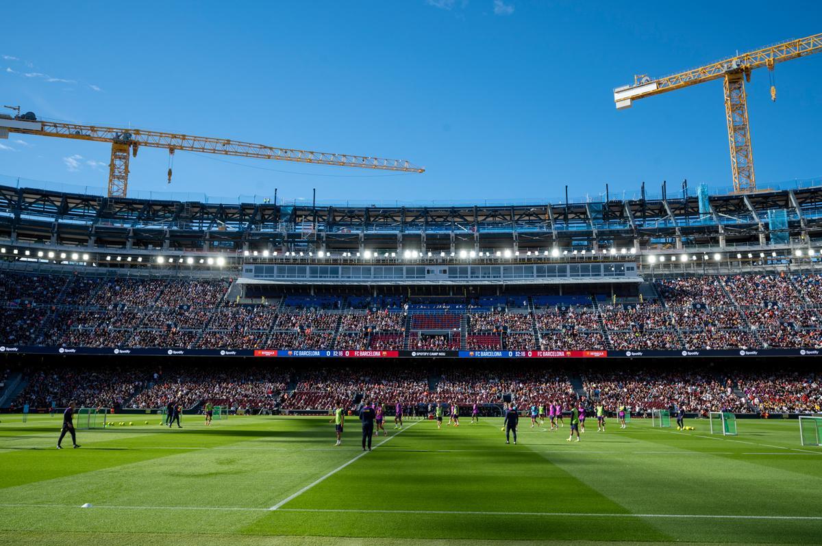 Primer entreno del Barça en el renovado Camp Nou