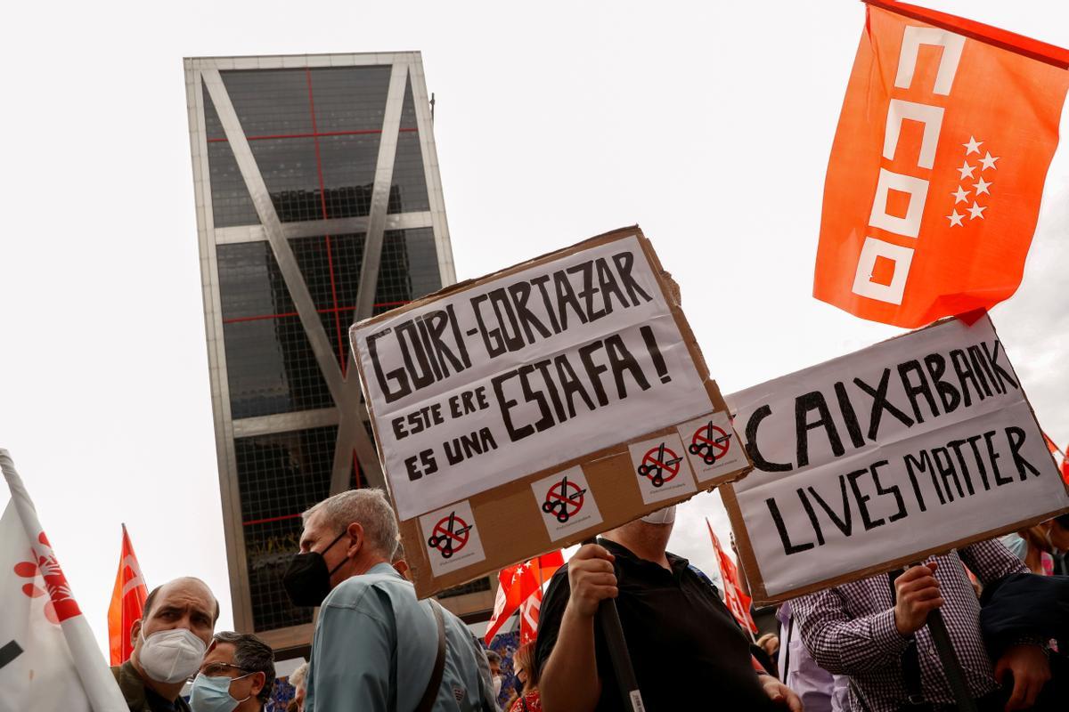 8.246 treballadors de Caixabank s’apunten per sortir a l’ero