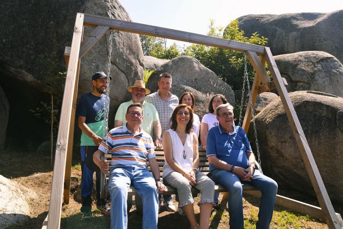 Ángeles Vázquez visitó ayer Pena Corneira. |   // FDV