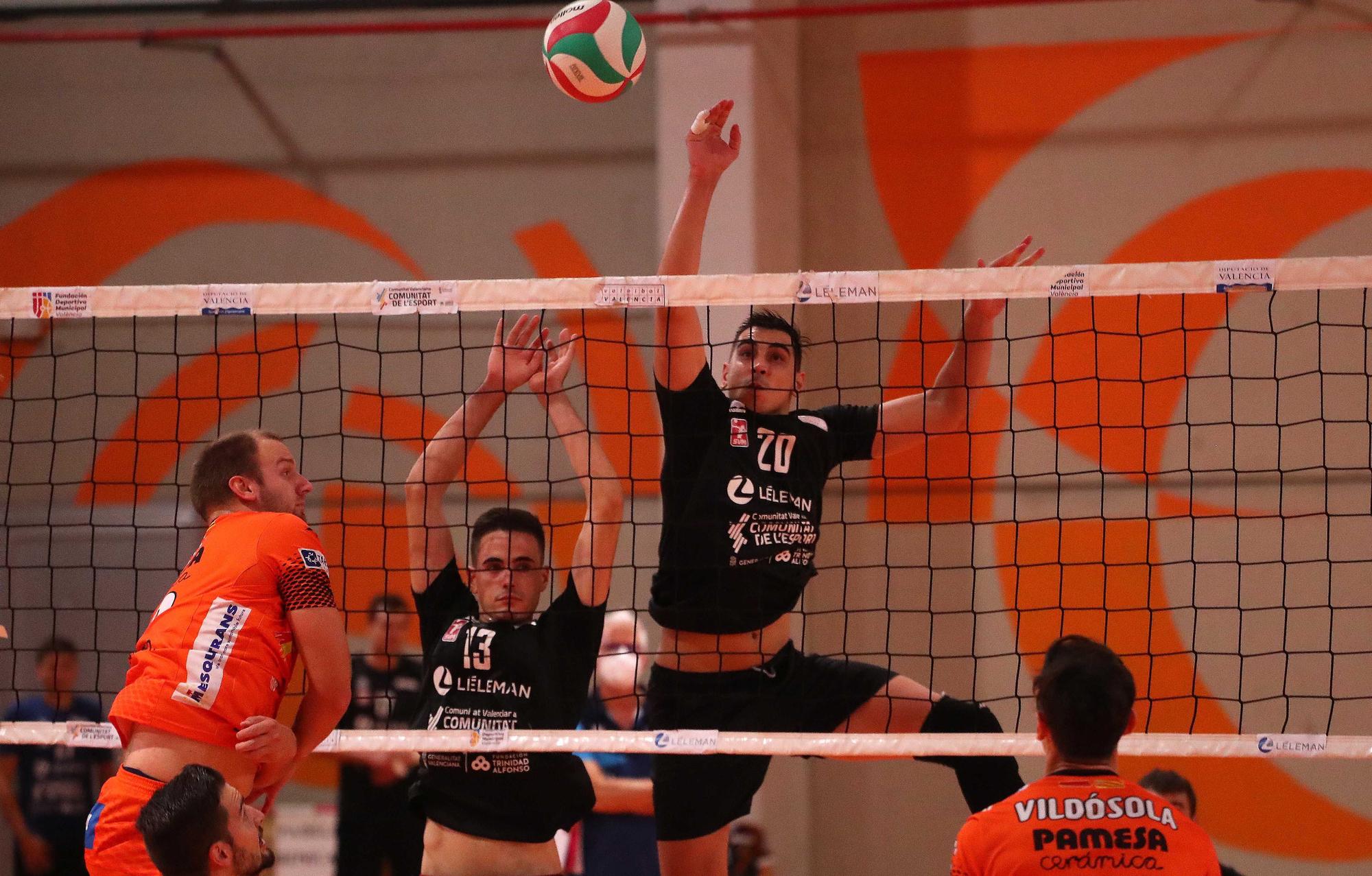 Partido de Voleibol entre Leleman Valencia Voleibol y el Teruel voleibol